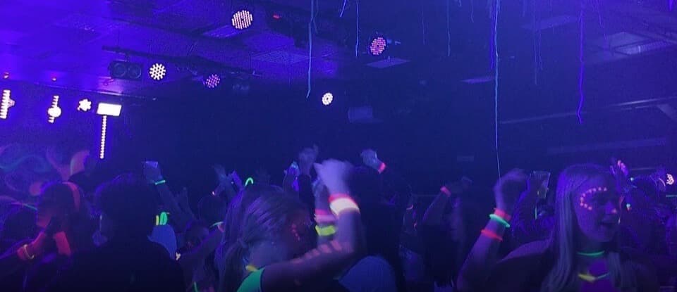 Neonparty hos MultiEvent